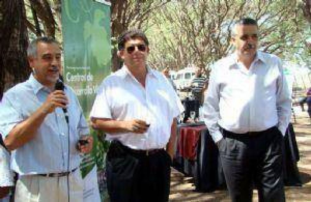 Almuerzo con peque�os productores vit�colas