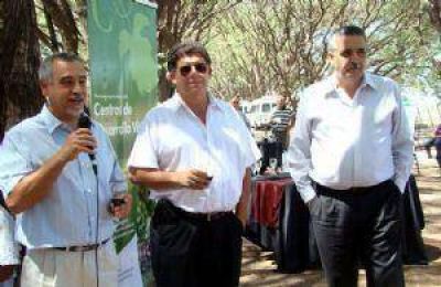Almuerzo con peque�os productores vit�colas