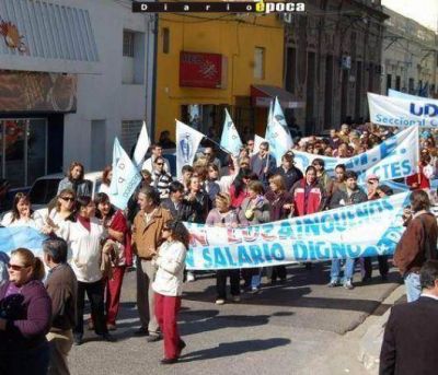Semana de protestas en sectores del Estado provincial y nacional