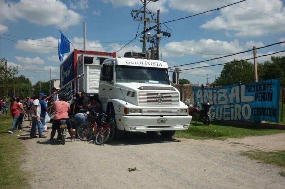 PTE. PER�N - �Carne, l�cteos y pastas para Todos�