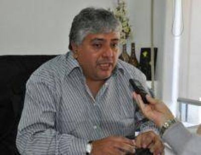 Hugo Coria no pudo retener la conducci�n del principal gremio legislativo y fue vencido por Luis N��ez