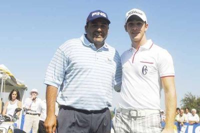 Hoyo en uno: Tiger Woods fue pap� por segunda vez.