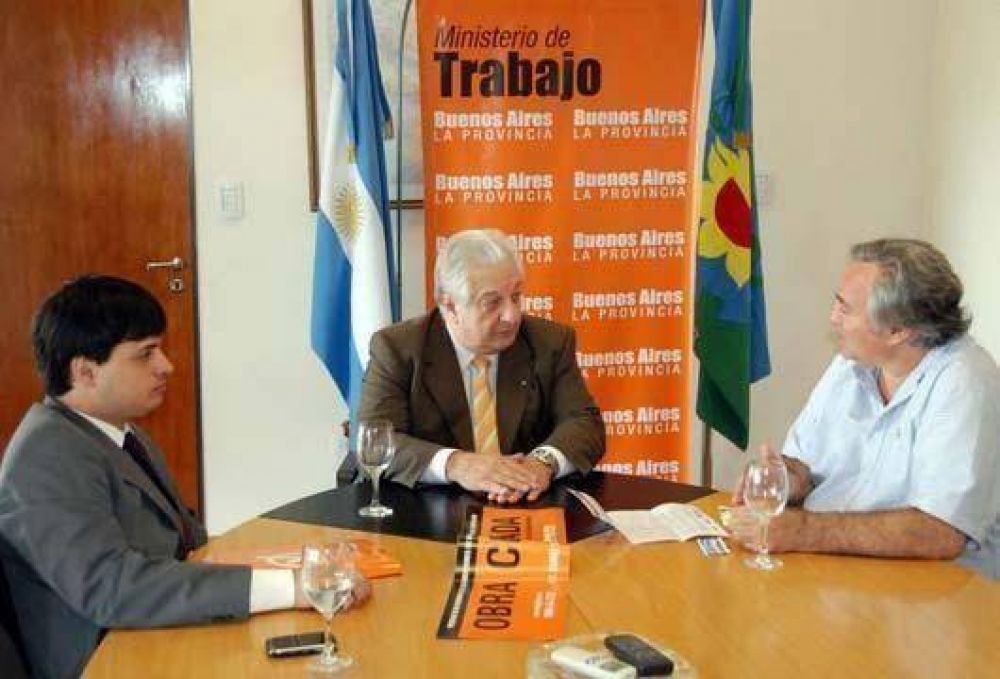 Cuartango y De La Torre acordaron pol�ticas