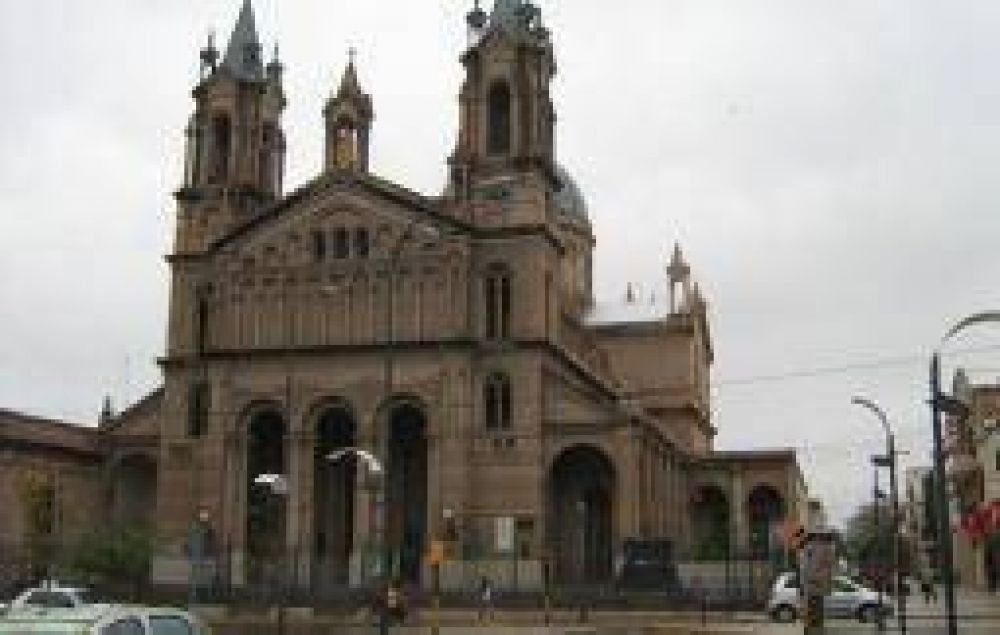 La Iglesia llam� �recuperar la paz social� respecto del tema miner�a