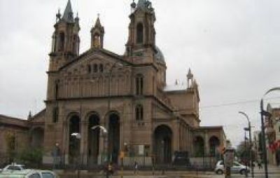 La Iglesia llam� �recuperar la paz social� respecto del tema miner�a