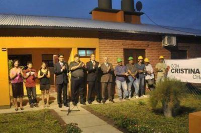 Cristina y Capitanich en teleconferencia entregaron 50 viviendas para trabajadores del sindicato de mec�nicos
