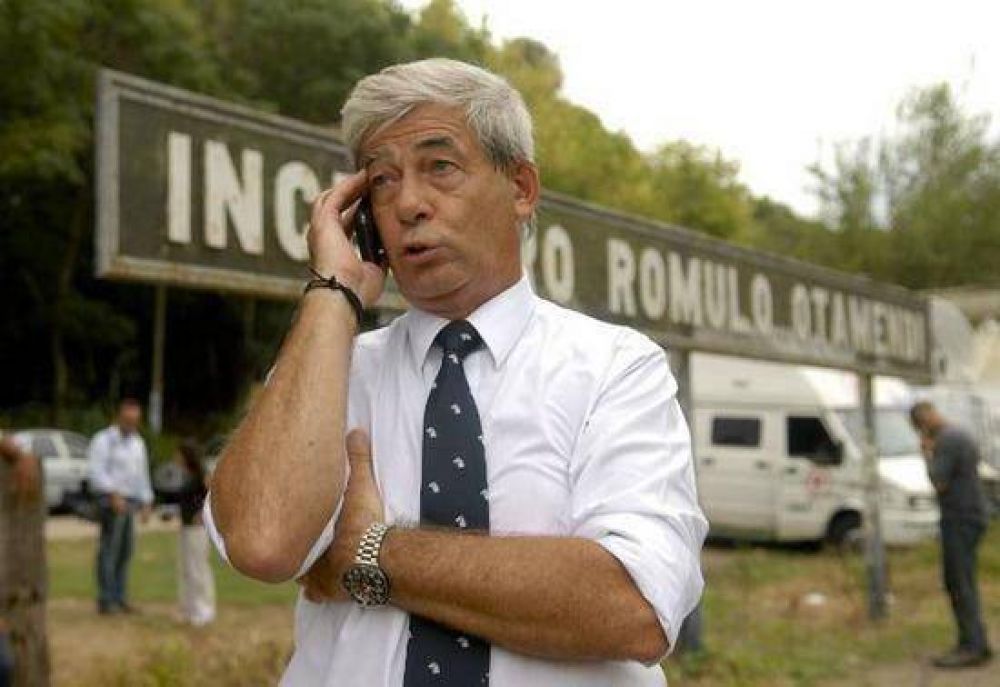 Declaro el chofer del micro escolar y reconoci� que se �abatat� cuando vio el tren