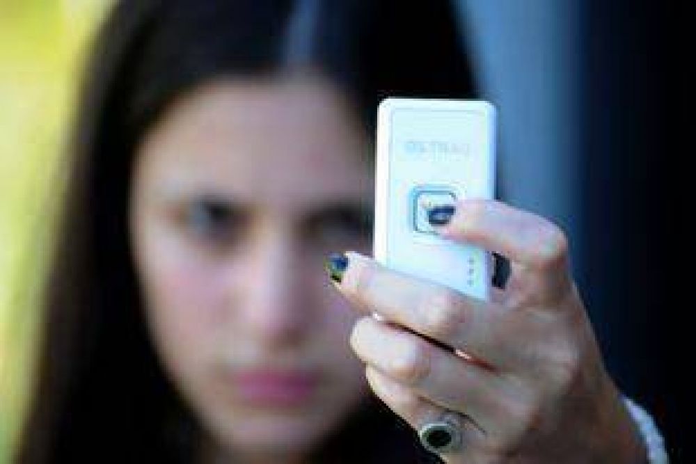  Tigre presenta un dispositivo de alerta para mujeres agredidas