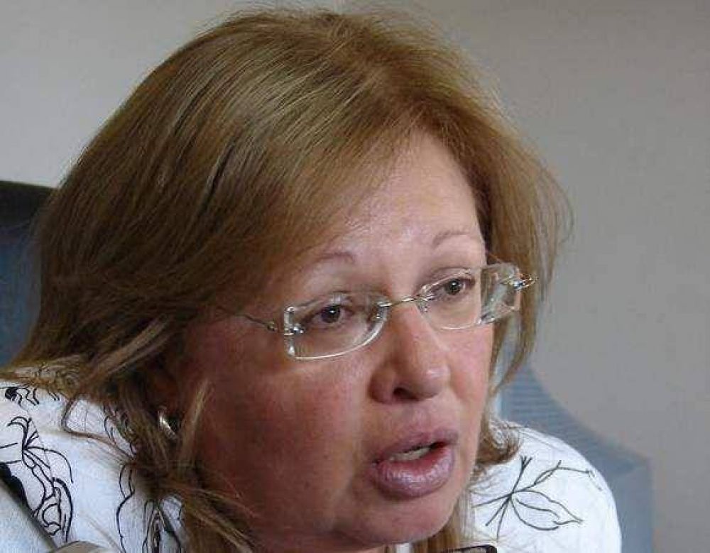 Anuncian la �ltima entrega de las tarjetas alimentarias 