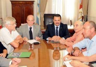 Upcn y Ate dieron el s� al gobierno