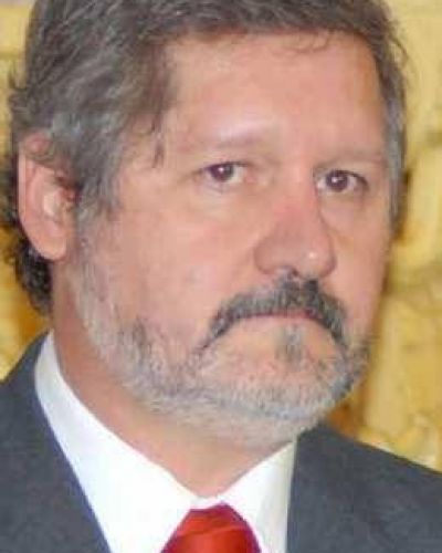 �Intentan mellar de cualquier modo al Gobierno�