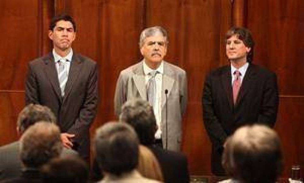 De Vido despidi� a Schiavi con elogios