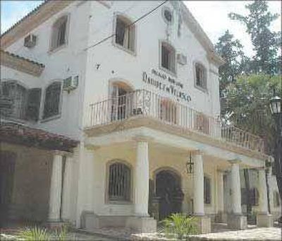 El municipio tiene m�s programas laborales que empleados de planta  