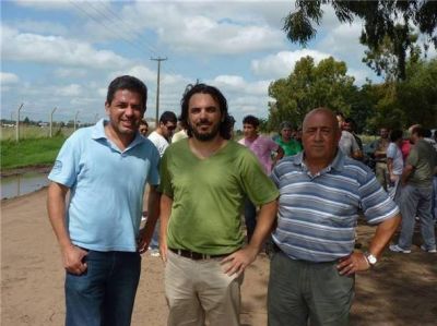Ante un reclamo salarial de los empleados, la aceitera se encuentra en paro patronal