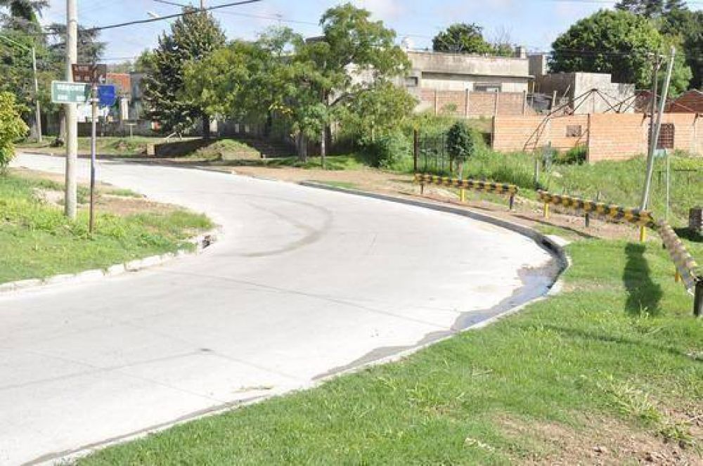 Av. Mitre presenta mano �nica y obligatoria en el tramo comprendido entre Viamonte y Arenales