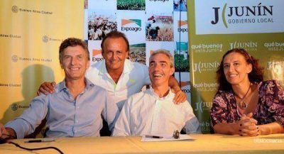 Macri estuvo en la Expoagro y firm� un acuerdo cultural con el intendente Meoni