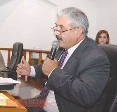 Para la UCR, Quintela no tiene previsibilidad en su gesti�n