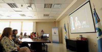 "Debemos romper con los estereotipos�, dijo Argibay en Neuqu�n