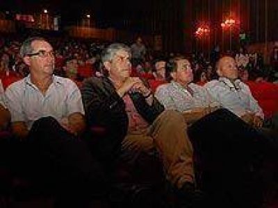 Peralta: "Estamos programando una provincia para los pr�ximos 20 a�os"