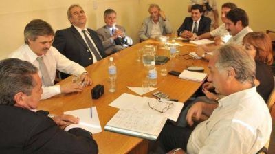 La UEPC insiste con suba en dos cuotas