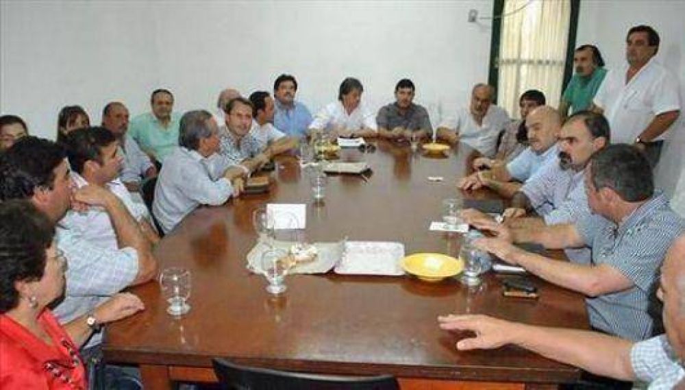 El Foro de Intendentes Radicales debati� sobre econom�a y pol�tica