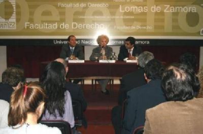 La Universidad de Lomas entregar� el Doctorado Honoris Causa a Estela de Carlotto