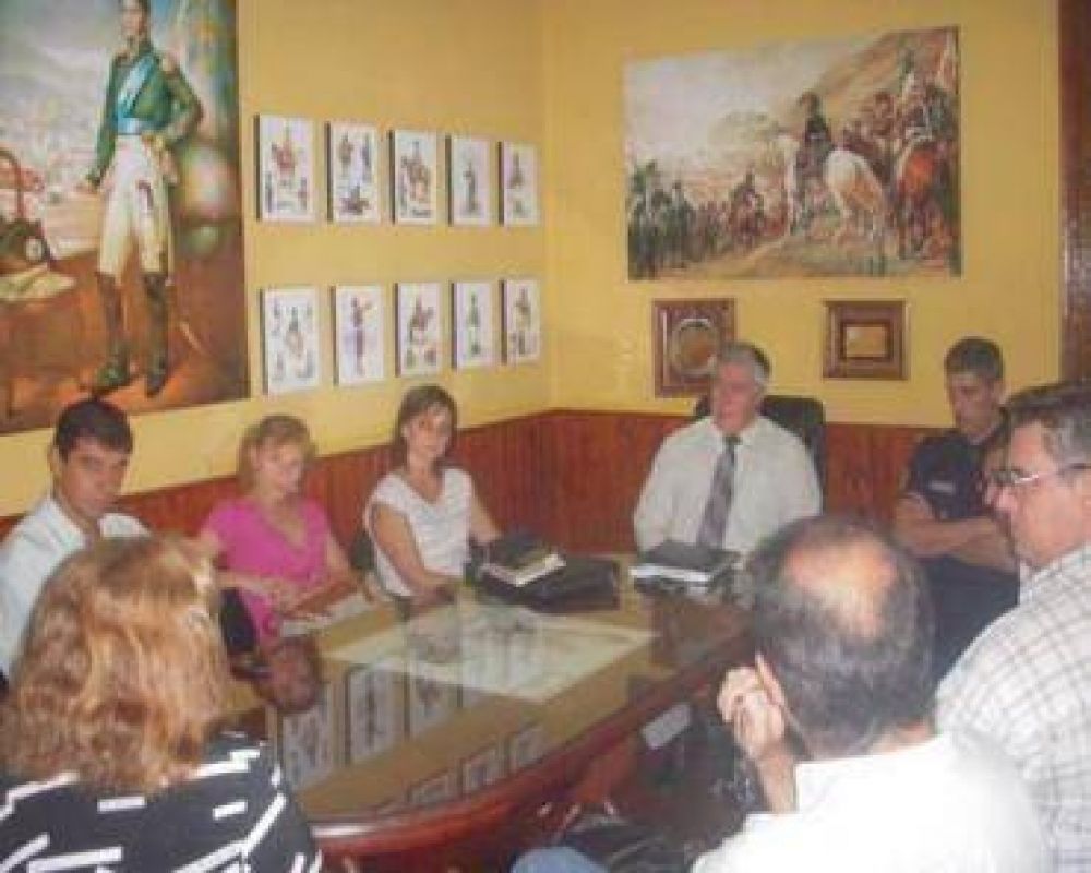 Concejales y polic�as se reunieron para hablar de seguridad