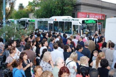  Comienzan a funcionar los ecobuses en Transpuntano