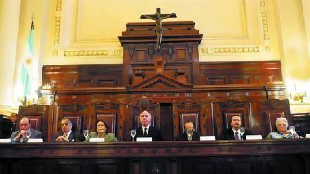 Fallo hist�rico: el aborto es legal en todas las violaciones
