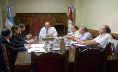 Lawson se reuni� con intendente de Freyre