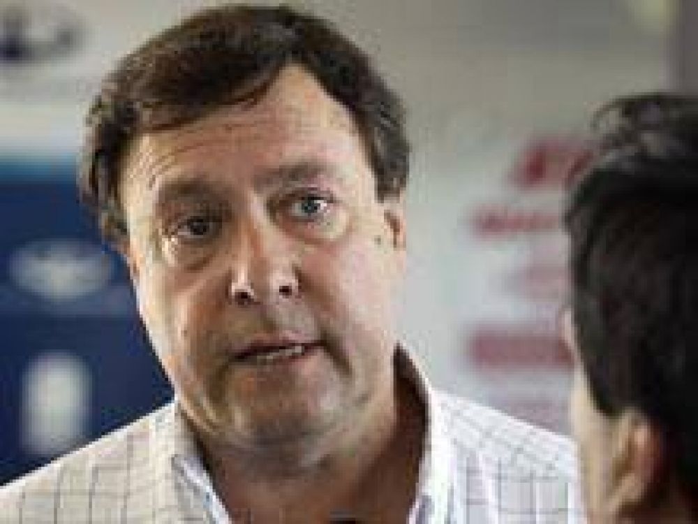 Weretilneck y los gremios: �Hay un di�logo maduro y responsable en toda la Provincia�