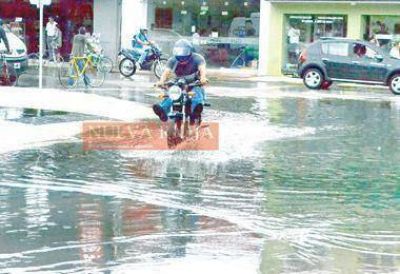 La lluvia volvi� a desnudar las falencias en la Ciudad