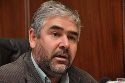 "Todav�a no empezaron a gobernar"