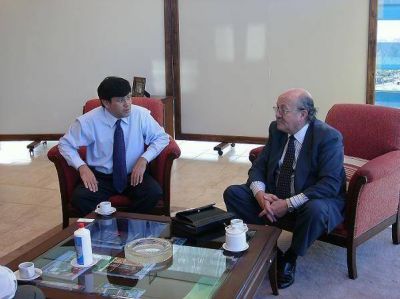 Mones Ruiz se reuni� con el secretario de Gobierno Municipal, Julio C�sar Fag�s