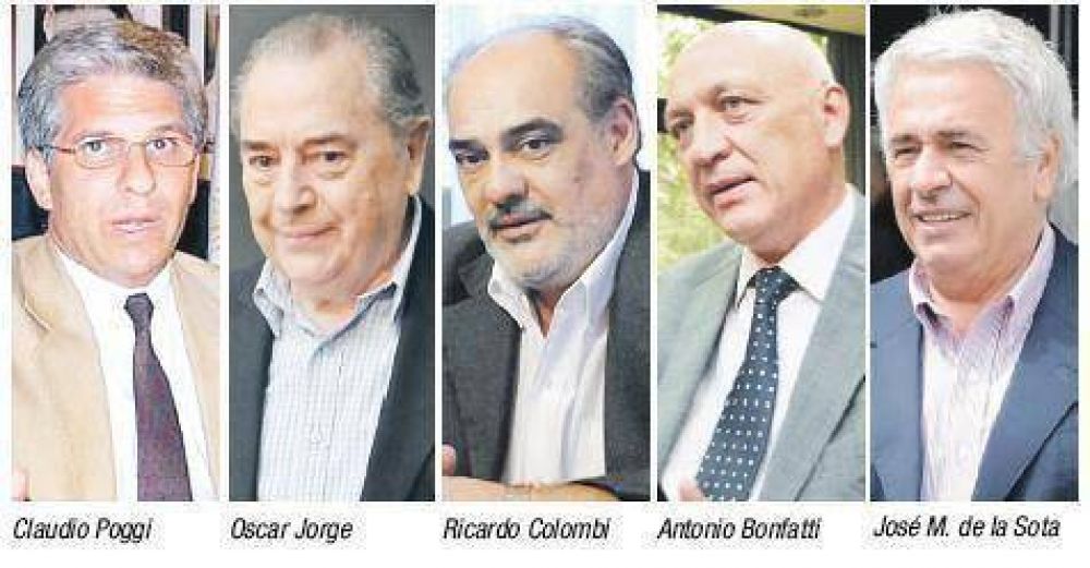 Cinco gobernadores no K redoblan reclamo a Naci�n por deudas de $ 20.000 M