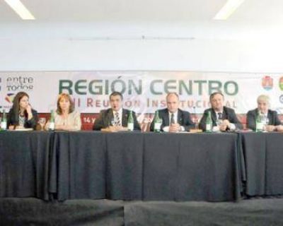 Los gobernadores de la Regi�n Centro se re�nen en Paran�