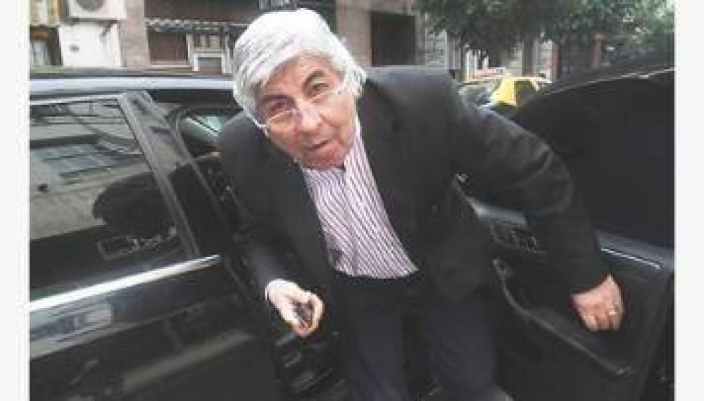 El moyanismo impugna a Cal�: No podemos ser la CGT del Gobierno