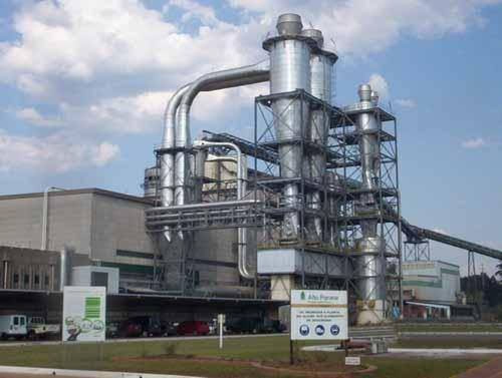 A dos meses de la explosi�n fatal, Alto Paran� reinicia su producci�n
