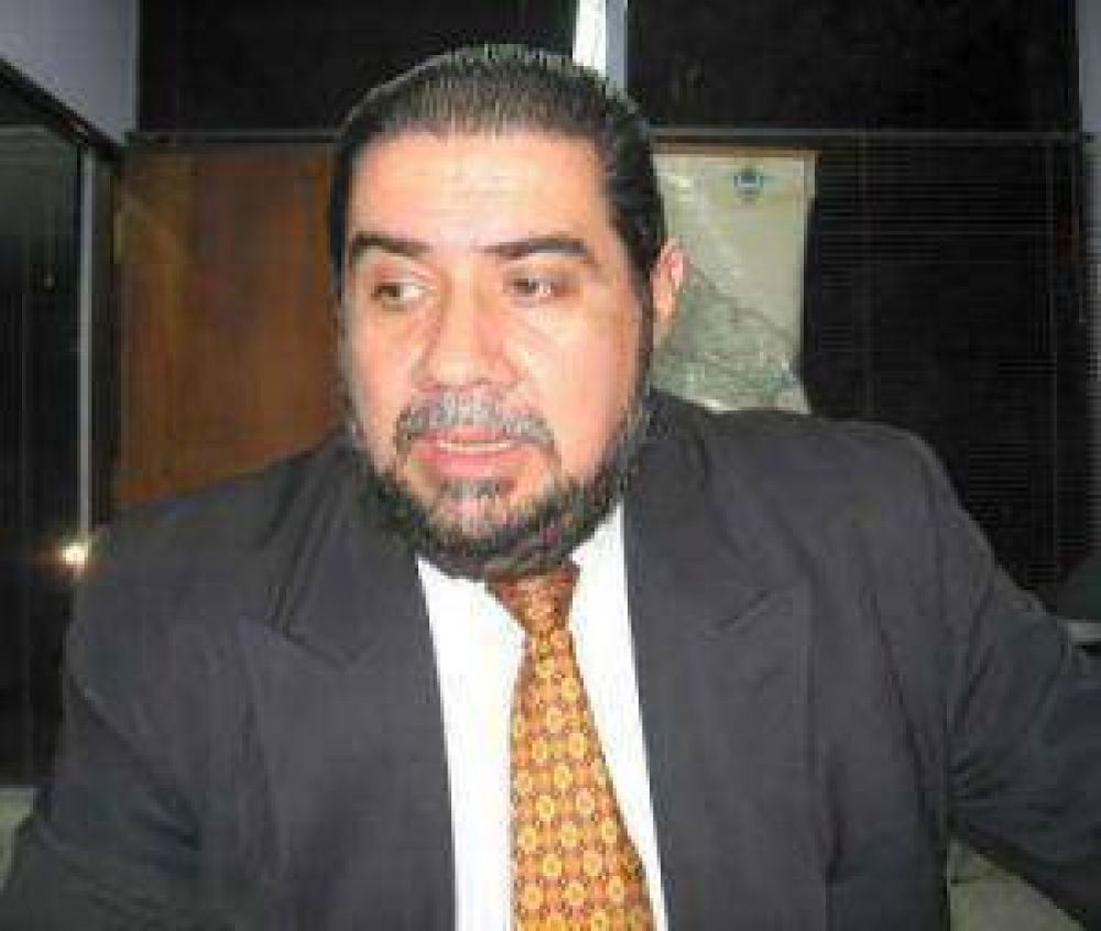 Cramazzi insiste en que el �xito del pacto social depender� de un acuerdo politico 