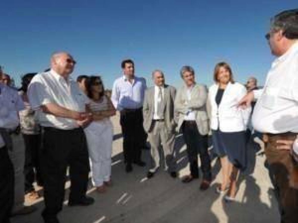 La gira institucional del gobierno tuvo agenda completa en el departamento Pringles