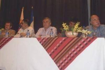 La UCR juje�a define estrategias para fortalecer su liderazgo pol�tico