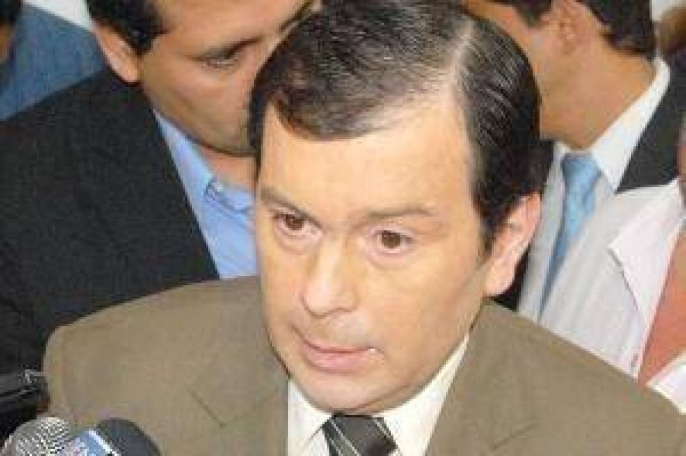 El gobernador Zamora anunci� la licitaci�n y habilitaci�n de obras trascendentales