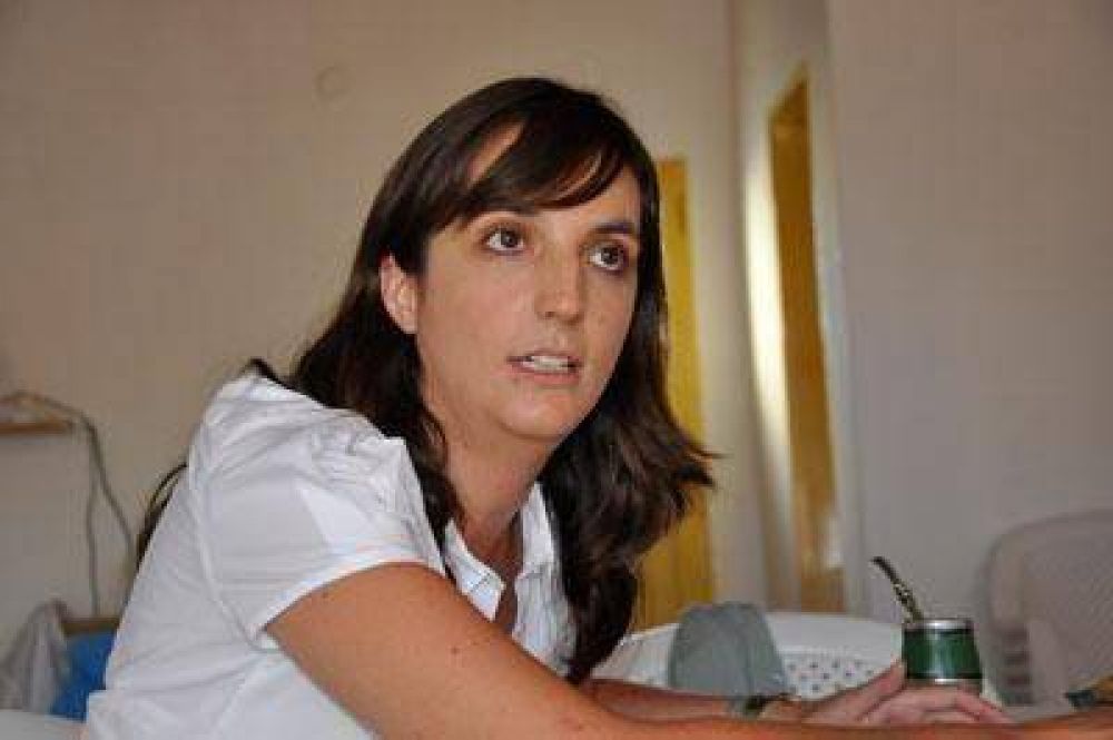 Luz Alonso: "Un Banco Central al servicio del pueblo y no de grupos concentrados"