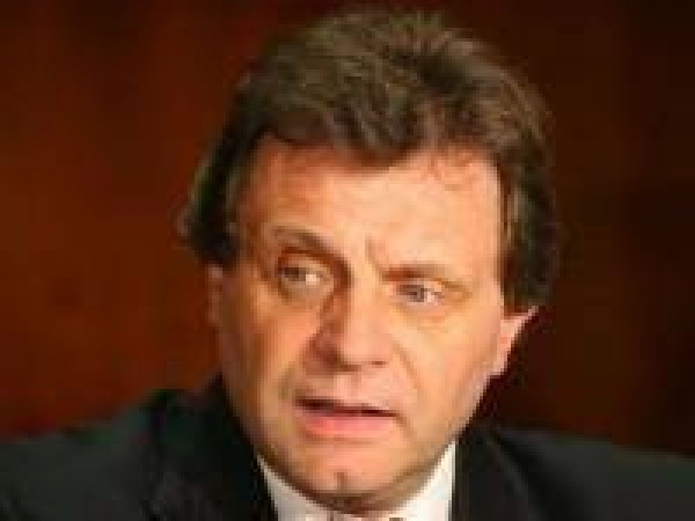 Gustavo Pulti asegur� que �falta firmar el contrato con Ecclestone y eso se llevar� a cabo en los pr�ximos 30 o 45 d�as�
