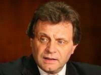 Gustavo Pulti asegur� que �falta firmar el contrato con Ecclestone y eso se llevar� a cabo en los pr�ximos 30 o 45 d�as�