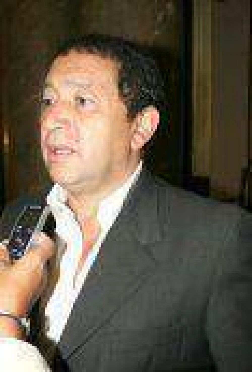 Escudero con m�s gestos al campo, que a los referentes del PJ provincial y nacional.