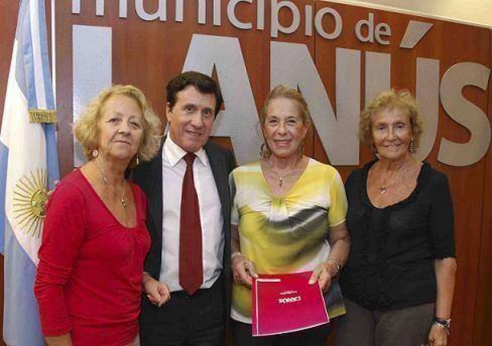 ENTIDADES DEL DISTRITO FUERON EXIMIDAS DEL PAGO DE LA TASA DE SERVICIOS GENERALES POR EL INTENDENTE DAR�O D�AZ P�REZ