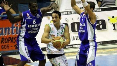 Reclasificaci�n: Atenas volvi� a perder ante Regatas y qued� al borde de la eliminaci�n