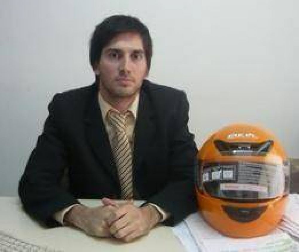 Operativo entrega de cascos