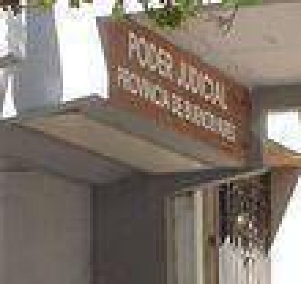 Trenque Lauquen y Pehuaj� Consultorios Jur�dicos Gratuitos  